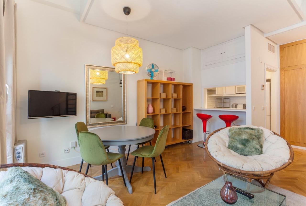 Apartamento Barquillo Duplex En มาดริด ภายนอก รูปภาพ