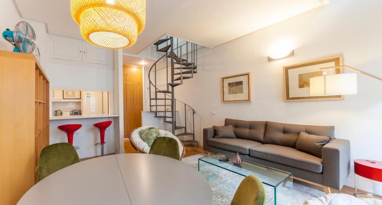Apartamento Barquillo Duplex En มาดริด ภายนอก รูปภาพ